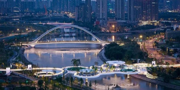成都漂浮公園，一座橋，九種風(fēng)景