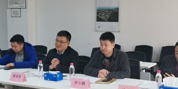 貴商總會領(lǐng)導(dǎo)孔祥柱一行蒞臨貴陽市建筑設(shè)計(jì)院有限公司考察